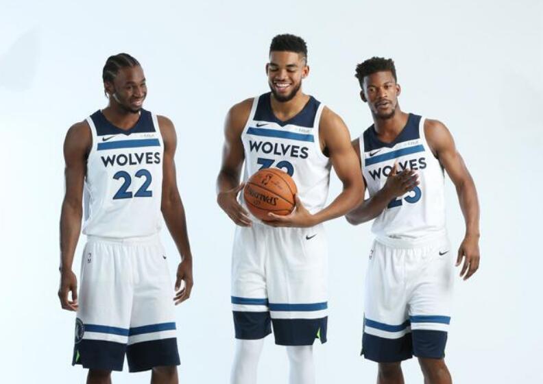 中占据制高 中占据制高